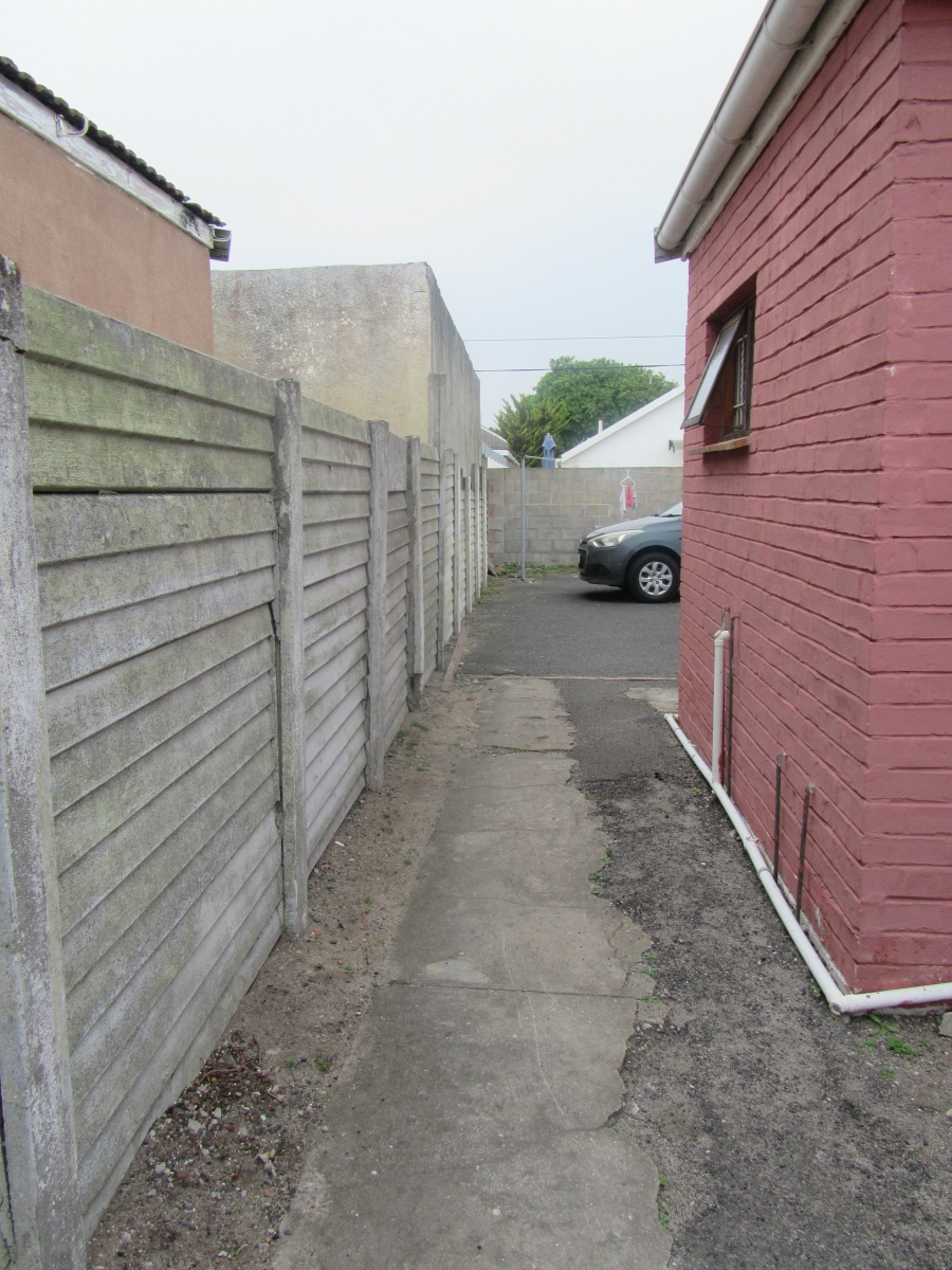 3 Bedroom Property for Sale in Kensington Western Cape